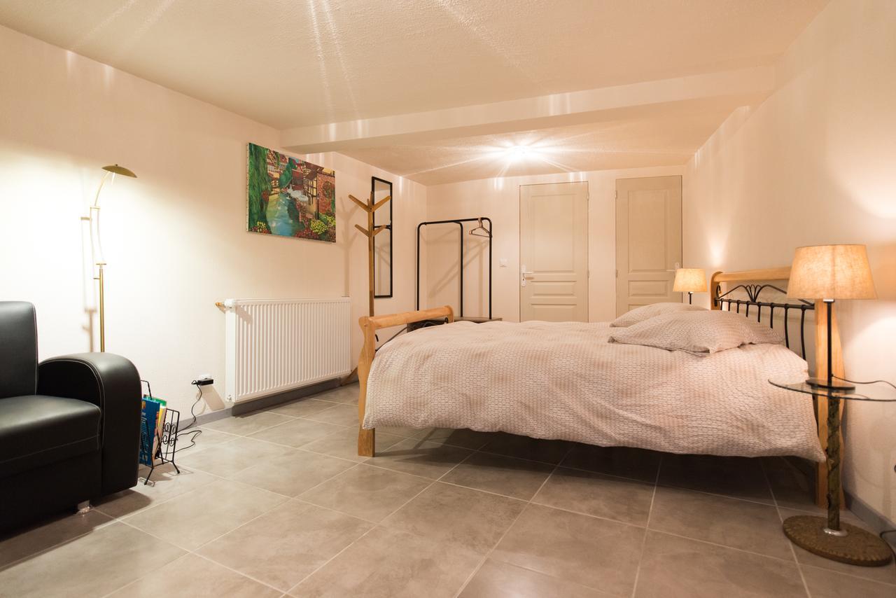 Maison D'Hotes Aux Deux Cigognes Gries Exteriör bild